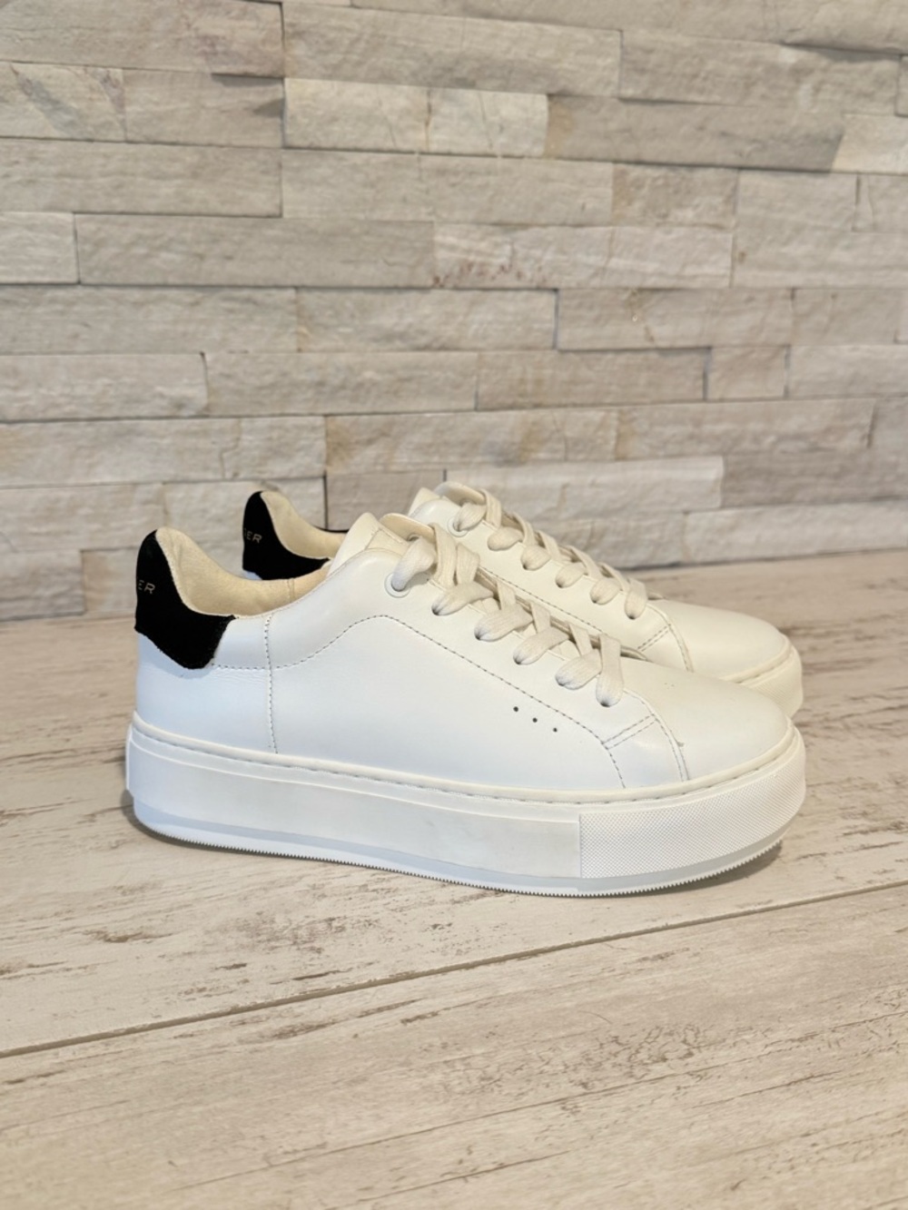 KURT GEIGER Women's Leather Laney Platform White Sneaker Size EU 36 US 5.5-6 New